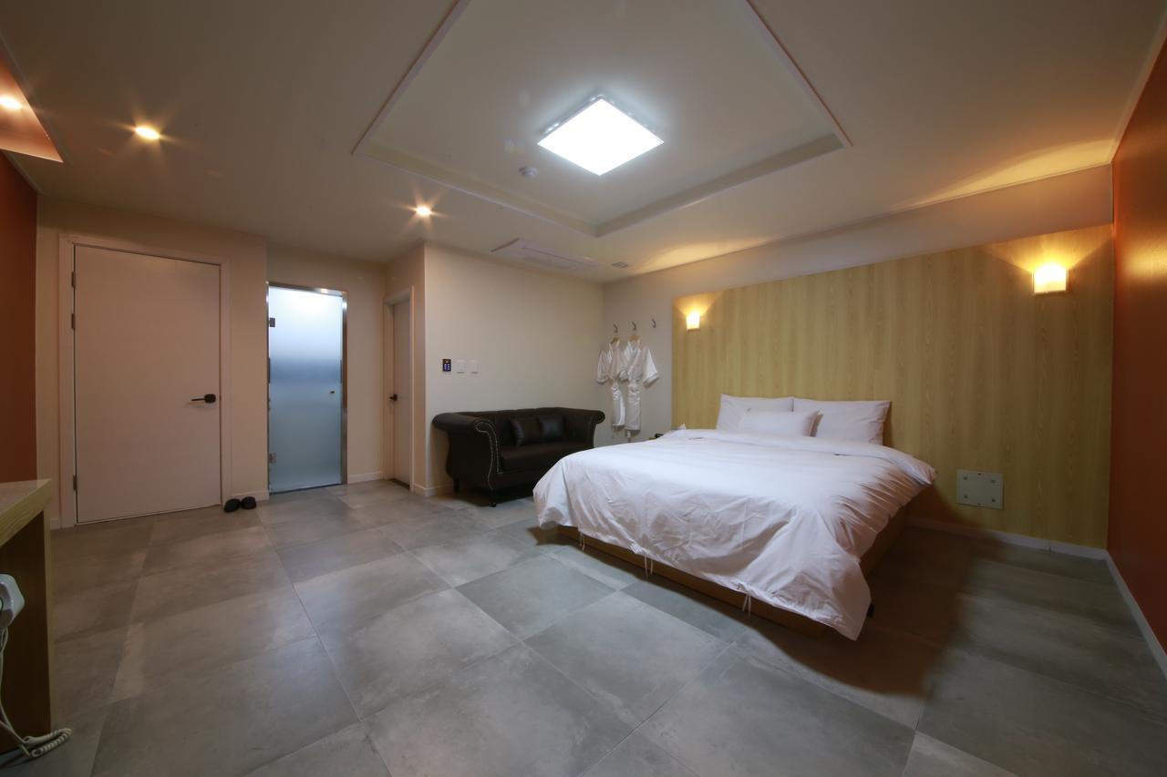 Hotel Flex Suwon Exterior foto